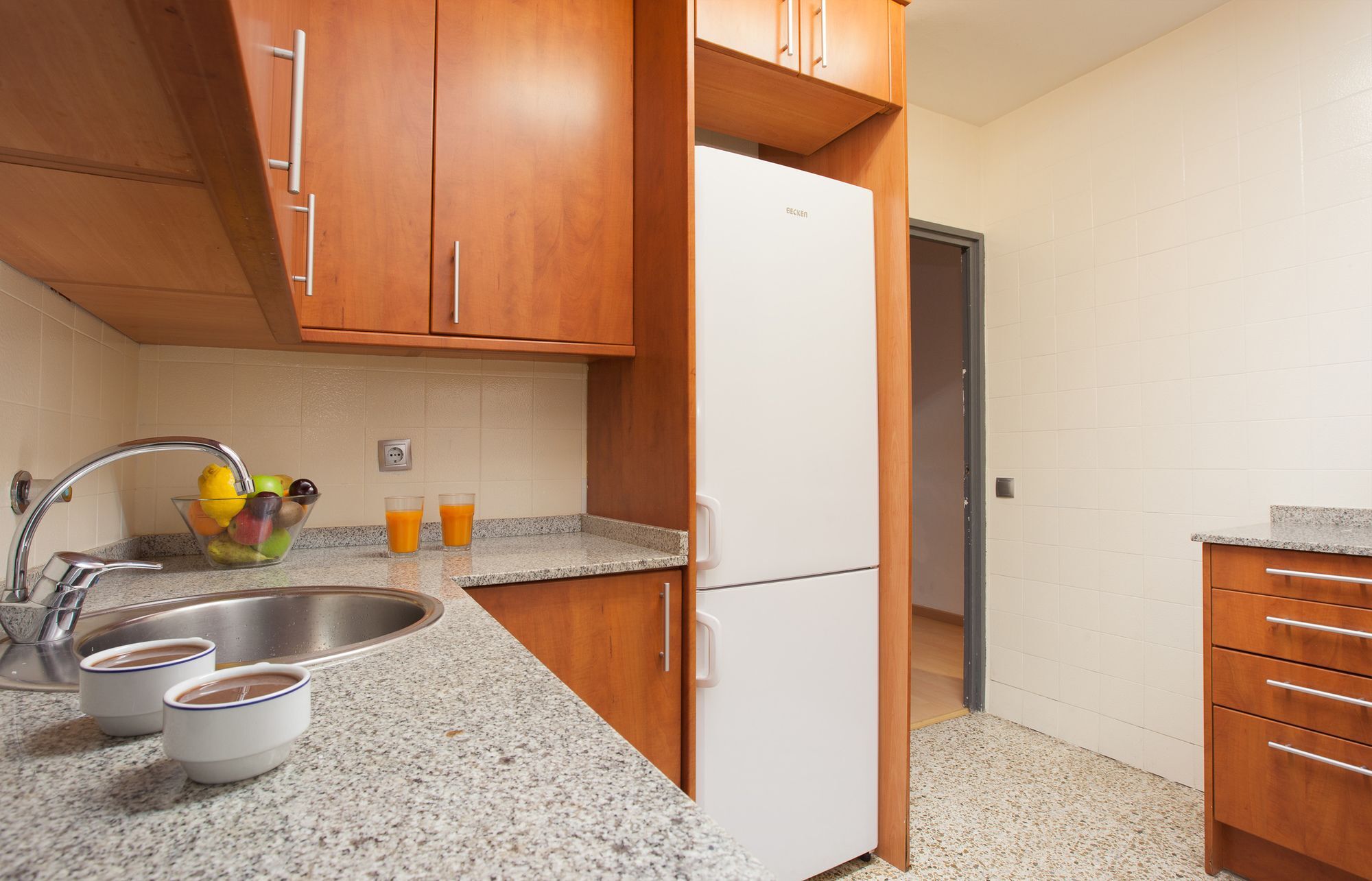 Spanish Siesta Apartment Barcelona